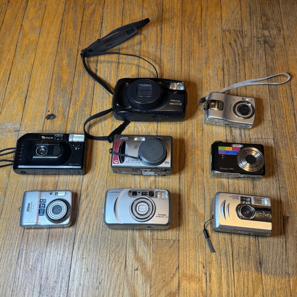 Vintage Camera Lot 8pc Pentax Nikon Samsung JVC GE Fuji Film Digital Untested